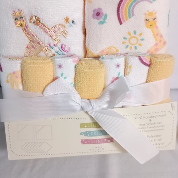 Baby Elements 9-Piece Bath Set Hooded Towels Washcloths New Baby Shower Gift - Picture 4 of 7